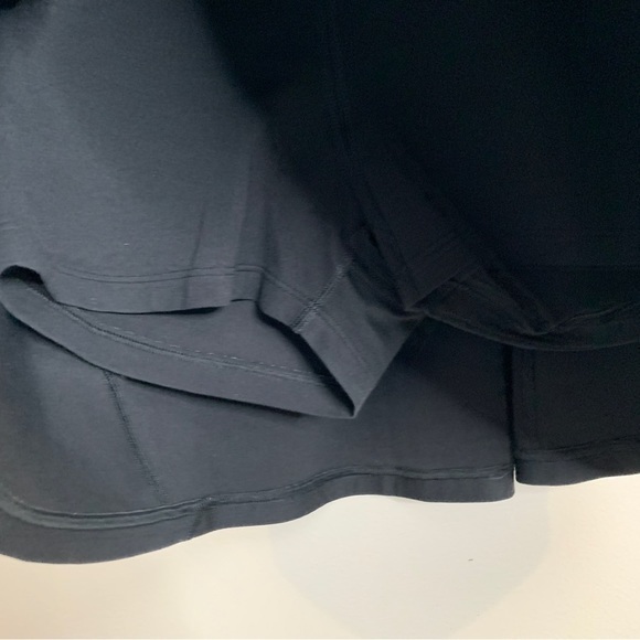 Under Armour Shorts‎ with Skirt Black Size Medium - Picture 5 of 8